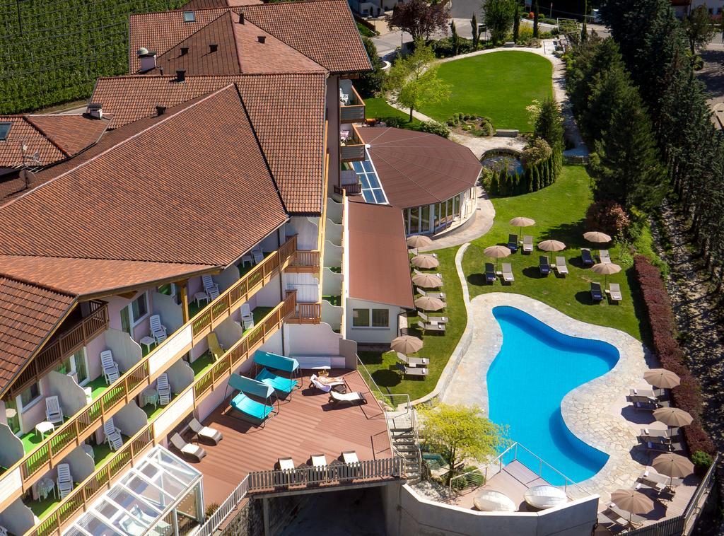 Hotel Ifinger Schenna Exterior photo